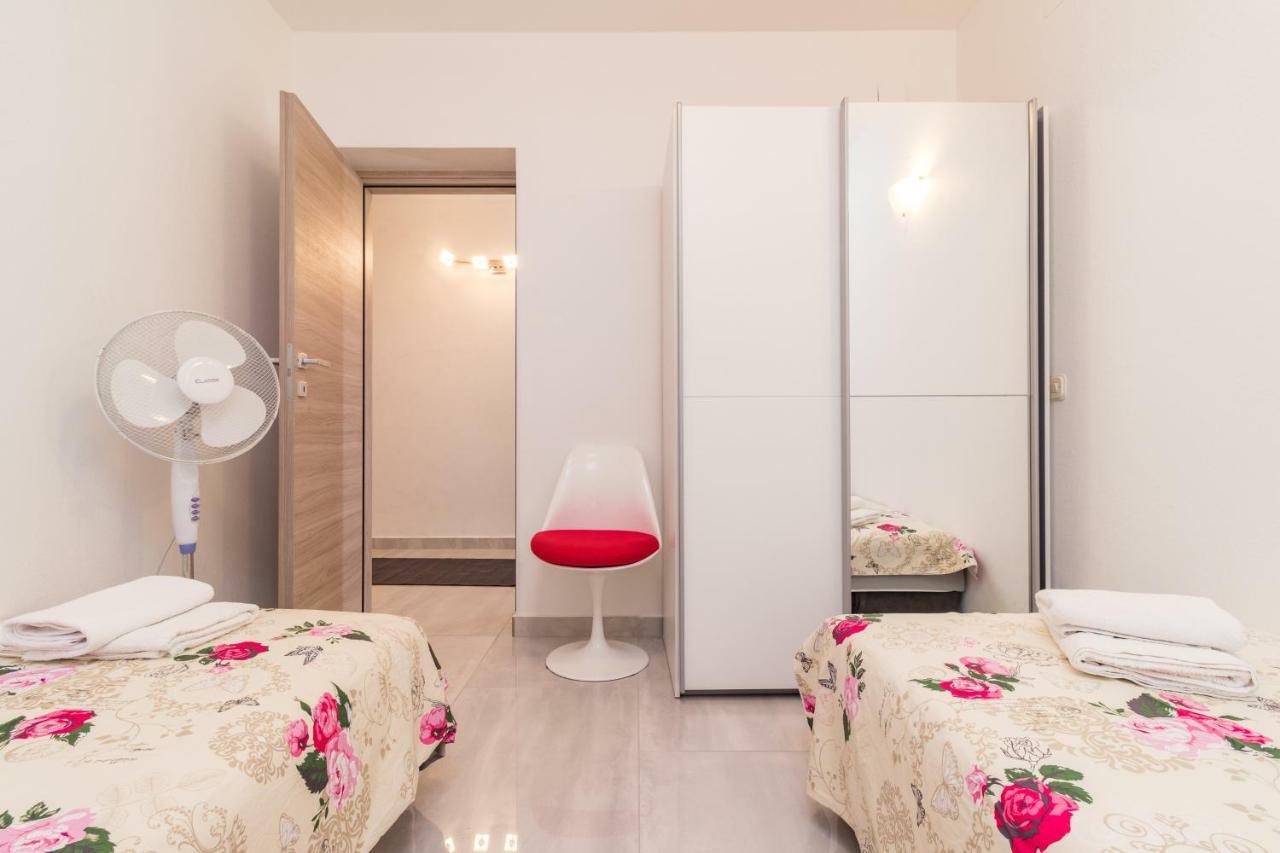 Andriano Apartment Medulin Exterior photo