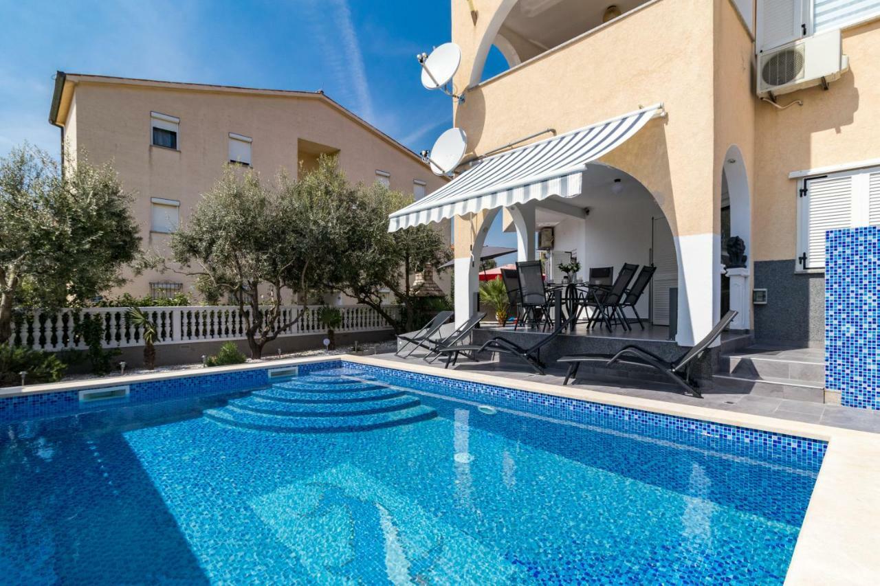 Andriano Apartment Medulin Exterior photo